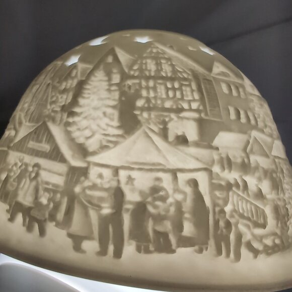 Starlight Hellmann-Versand Bisque Lithopane White Christmas 2010 Candle Holder - Picture 5 of 14